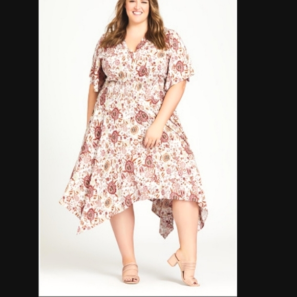 Avenue Dresses & Skirts - Avenue Toffee Bud Winner Waist dress 26/28 NWT